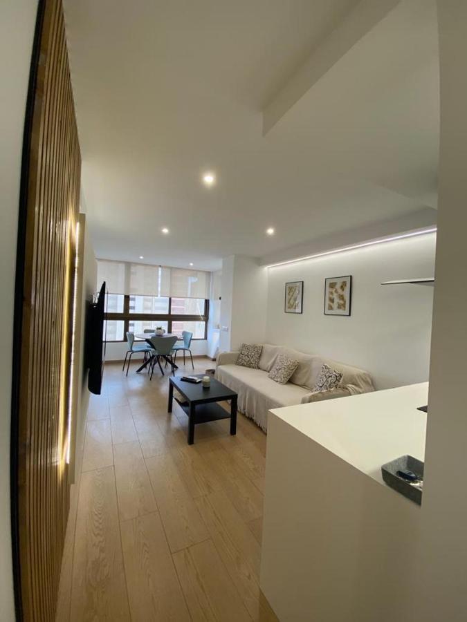 El Apartamento De Cristian 3 Benidorm Bagian luar foto