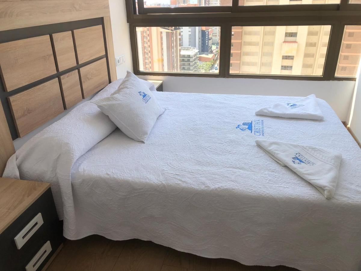 El Apartamento De Cristian 3 Benidorm Bagian luar foto