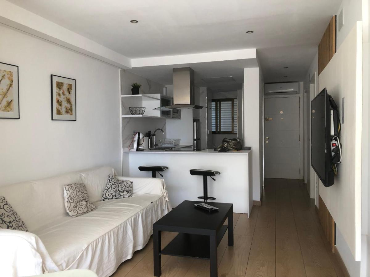 El Apartamento De Cristian 3 Benidorm Bagian luar foto