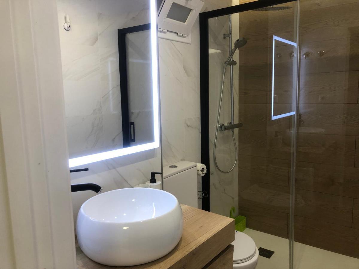 El Apartamento De Cristian 3 Benidorm Bagian luar foto