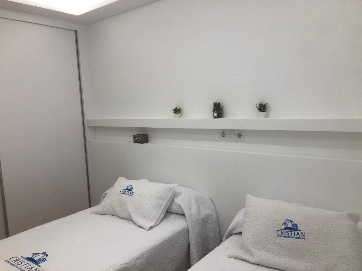 El Apartamento De Cristian 3 Benidorm Bagian luar foto