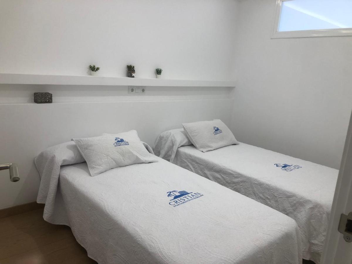 El Apartamento De Cristian 3 Benidorm Bagian luar foto